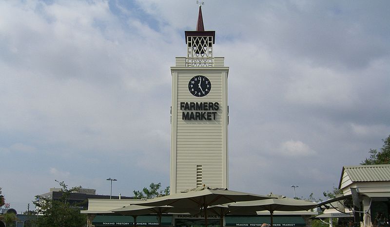 Farmer's Market Torre Reloj