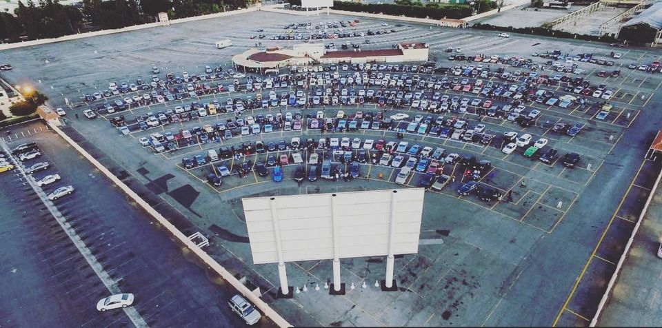 Paramount Drive In